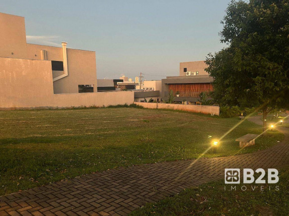 Terreno à Venda, 428 m² em Residencial Tamboré - Bauru