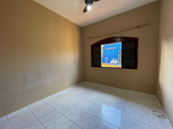 Imagem Casa com 2 Quartos à Venda, 77 m² em Vila Tupi - Praia Grande Imagem Casa com 2 Quartos à Venda, 77 m² em Vila Tupi - Praia Grande