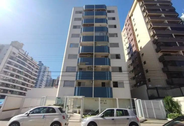 Apartamento com 3 Quartos à Venda, 96 m² em Centro - Florianópolis