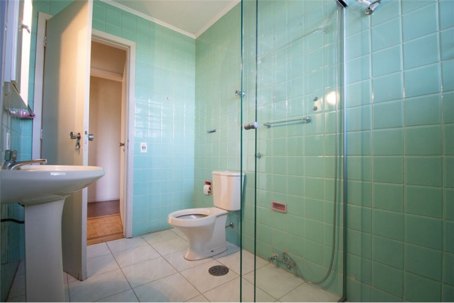 Imagem Imóvel com 3 Quartos à Venda, em Santana - Porto Alegre Imagem Imóvel com 3 Quartos à Venda, em Santana - Porto Alegre