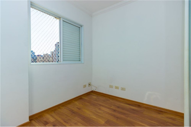 Imagem Imóvel com 3 Quartos à Venda, em Vila Mariana - São Paulo Imagem Imóvel com 3 Quartos à Venda, em Vila Mariana - São Paulo