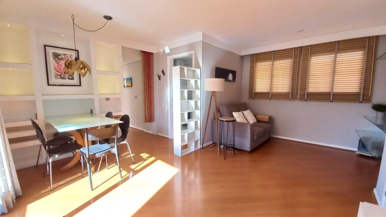 Imagem Apartamento com 3 Quartos para Alugar, 82 m² em Mercês - Curitiba