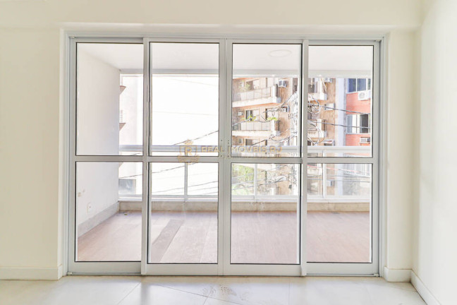Imagem Apartamento com 5 Quartos à Venda, 163 m² em Lagoa - Rio De Janeiro Imagem Apartamento com 5 Quartos à Venda, 163 m² em Lagoa - Rio De Janeiro