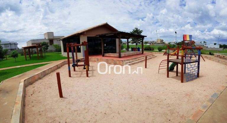 Imagem Sobrado com 3 Quartos à Venda, 300 m² em Portal Do Sol Green - Goiânia Imagem Sobrado com 3 Quartos à Venda, 300 m² em Portal Do Sol Green - Goiânia