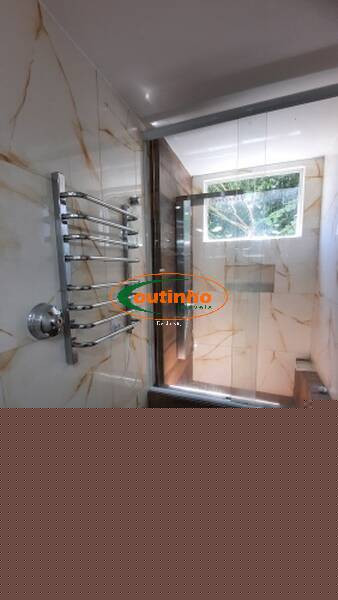 Imagem Apartamento com 4 Quartos à Venda, 160 m² em Tijuca - Rio De Janeiro Imagem Apartamento com 4 Quartos à Venda, 160 m² em Tijuca - Rio De Janeiro