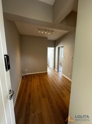 Imagem Apartamento com 2 Quartos à Venda, 46 m² em Centro - Florianópolis Imagem Apartamento com 2 Quartos à Venda, 46 m² em Centro - Florianópolis