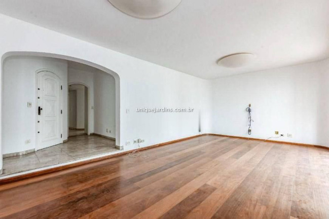 Imagem Apartamento com 4 Quartos à Venda, 196 m² em Jardim América - São Paulo