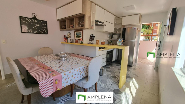 Imagem Casa com 3 Quartos à Venda, 300 m² em Icaraí - Niterói