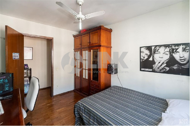Imagem Apartamento com 2 Quartos à Venda, 82 m² em Menino Deus - Porto Alegre