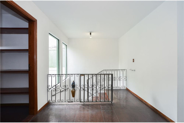 Imagem Casa com 3 Quartos à Venda, 395 m² em Morumbi - São Paulo Imagem Casa com 3 Quartos à Venda, 395 m² em Morumbi - São Paulo