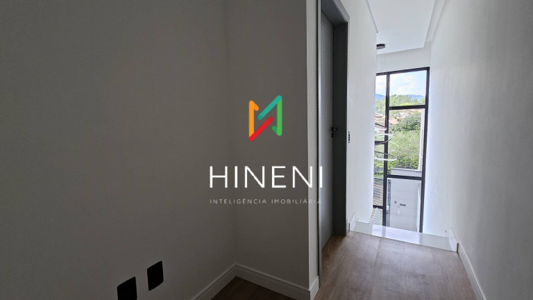 Imagem Casa com 3 Quartos à Venda, 180 m² em Vila Petrópolis - Atibaia Imagem Casa com 3 Quartos à Venda, 180 m² em Vila Petrópolis - Atibaia