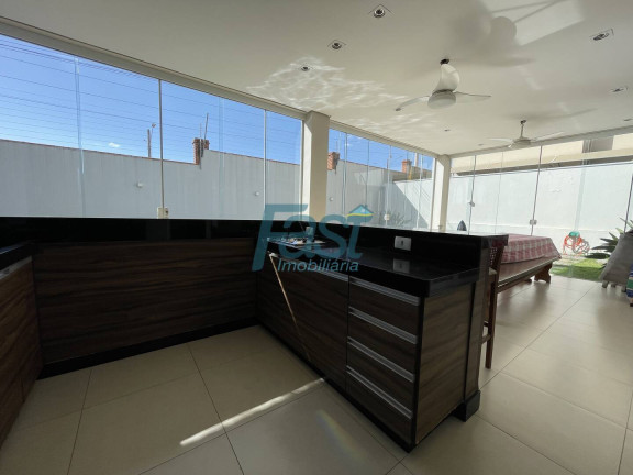 Imagem Casa de Condomínio com 4 Quartos à Venda, 398 m² em Jardim Itália - Cuiabá Imagem Casa de Condomínio com 4 Quartos à Venda, 398 m² em Jardim Itália - Cuiabá