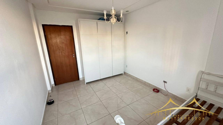 Imagem Apartamento com 3 Quartos à Venda, 168 m² em Lagoa Nova - Natal