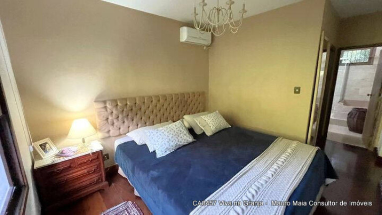 Imagem Casa de Condomínio com 4 Quartos à Venda, 2.515 m² em Chácaras Do Peroba - Jandira