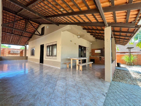 Imagem Casa com 2 Quartos à Venda, 153 m² em Pinheiros - Balneário Barra Do Sul Imagem Casa com 2 Quartos à Venda, 153 m² em Pinheiros - Balneário Barra Do Sul