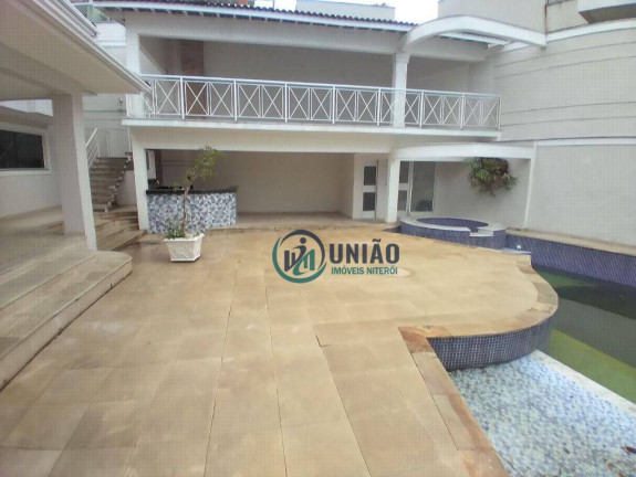 Imagem Casa com 7 Quartos à Venda, 950 m² em Itacoatiara - Niterói