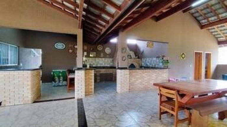Imagem Chácara com 5 Quartos à Venda, 643 m² em Roseira - Jundiaí Imagem Chácara com 5 Quartos à Venda, 643 m² em Roseira - Jundiaí