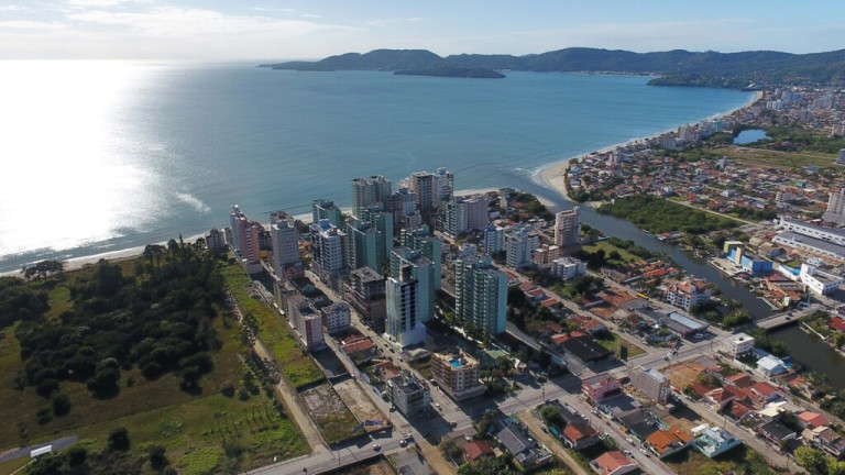 Imagem Apartamento com 3 Quartos à Venda, 127 m² Imagem Apartamento com 3 Quartos à Venda, 127 m²