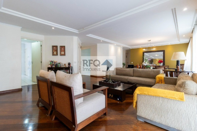 Imóvel com 3 Quartos à Venda, 202 m² em Vila Dom Pedro I - São Paulo