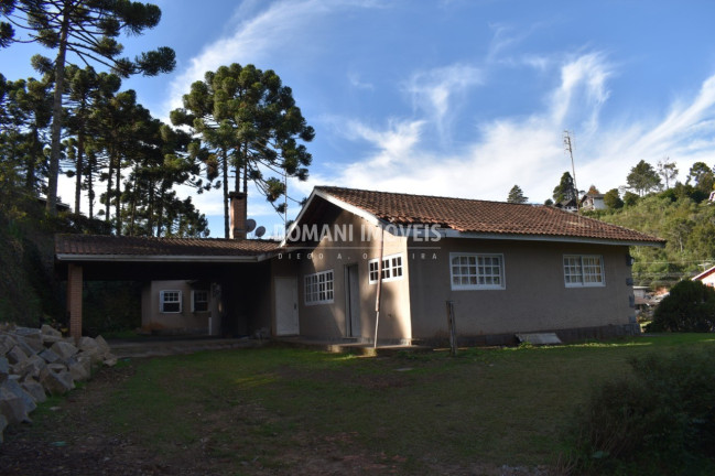 Casa com 4 Quartos à Venda, 242 m² em Região De Capivari - Campos Do Jordão