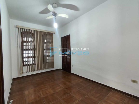 Imagem Casa com 2 Quartos à Venda, 120 m² em Guilhermina - Praia Grande Imagem Casa com 2 Quartos à Venda, 120 m² em Guilhermina - Praia Grande