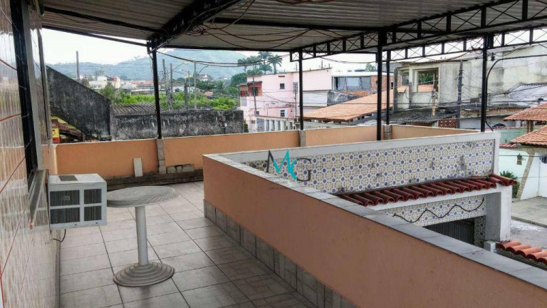 Casa com 4 Quartos à Venda, 195 m² em Campo Grande - Rio De Janeiro
