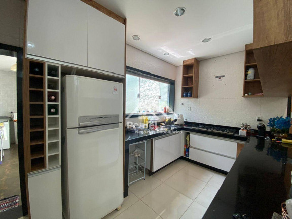 Imagem Sobrado com 3 Quartos à Venda, 197 m² em Ipiranga - Ribeirão Preto