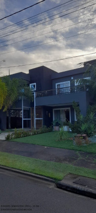 Imagem Casa com 5 Quartos para Alugar, 300 m² em Vila De Abrantes (abrantes) - Camaçari Imagem Casa com 5 Quartos para Alugar, 300 m² em Vila De Abrantes (abrantes) - Camaçari