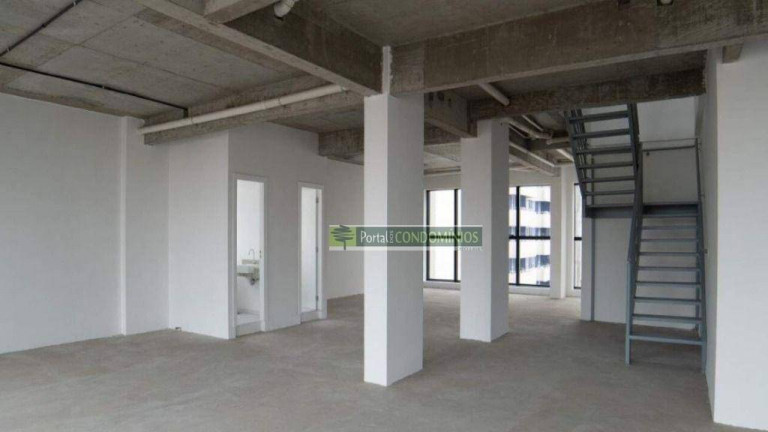 Imagem Sala Comercial à Venda, 327 m² em Centro - Curitiba Imagem Sala Comercial à Venda, 327 m² em Centro - Curitiba