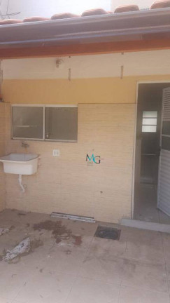 Imagem Casa com 2 Quartos à Venda, 60 m² em Guaratiba - Rio De Janeiro