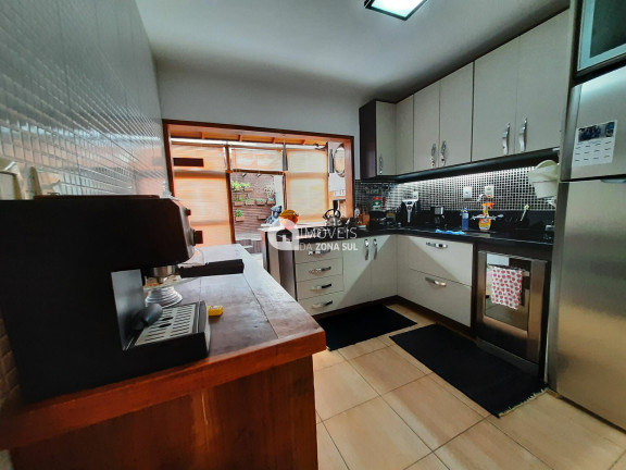 Imagem Casa com 2 Quartos à Venda, 90 m² Imagem Casa com 2 Quartos à Venda, 90 m²