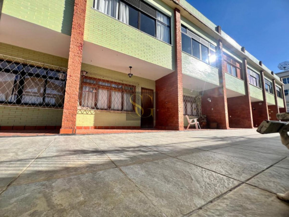 Imagem Casa de Condomínio com 3 Quartos à Venda,  em Alto - Teresópolis