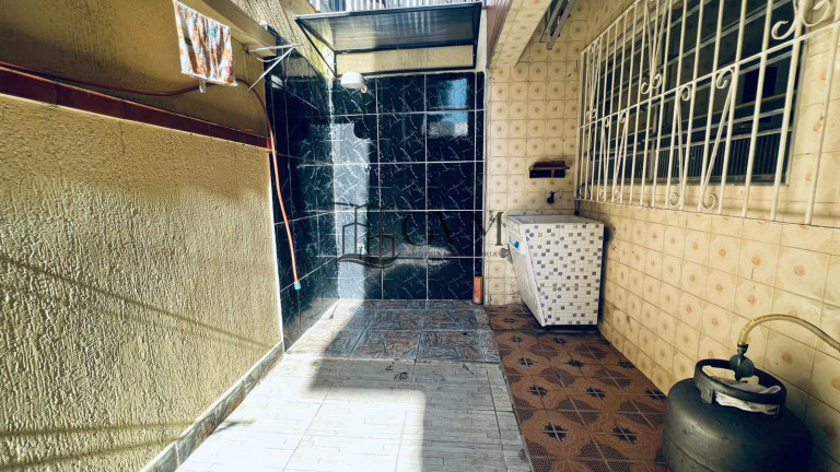 Imagem Casa com 2 Quartos à Venda, 75 m² em Caiçara - Praia Grande