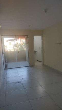 Imagem Casa de Condomínio com 3 Quartos à Venda, em Campo Grande - Rio De Janeiro Imagem Casa de Condomínio com 3 Quartos à Venda, em Campo Grande - Rio De Janeiro