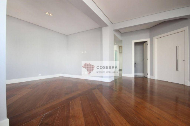 Imagem Apartamento com 3 Quartos à Venda, 244 m² em Moema - São Paulo
