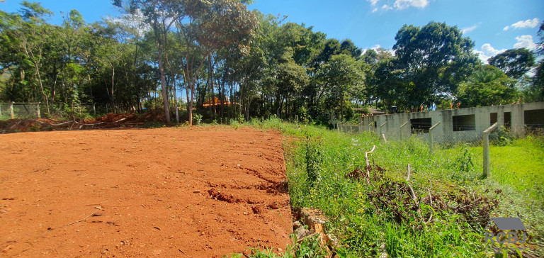 Imagem Terreno à Venda, 821 m² em Cidade Jardim - Esmeraldas Imagem Terreno à Venda, 821 m² em Cidade Jardim - Esmeraldas