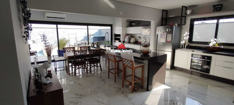 Imagem Casa com 4 Quartos à Venda, 340 m² em Loteamento Vale Azul I - Jundiaí Imagem Casa com 4 Quartos à Venda, 340 m² em Loteamento Vale Azul I - Jundiaí
