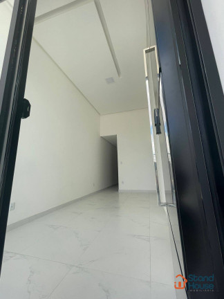 Imagem Casa com 3 Quartos à Venda, 156 m² em Papagaio - Feira De Santana Imagem Casa com 3 Quartos à Venda, 156 m² em Papagaio - Feira De Santana