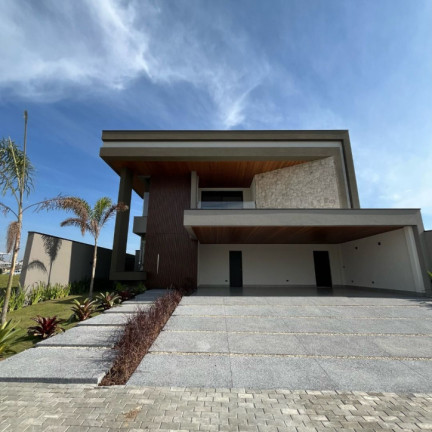 Casa com 4 Quartos à Venda, 520 m² em Urbanova - São José Dos Campos