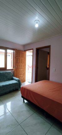 Imagem Casa com 5 Quartos à Venda, 180 m²em Capão Da Canoa - Capão Da Canoa Imagem Casa com 5 Quartos à Venda, 180 m²em Capão Da Canoa - Capão Da Canoa