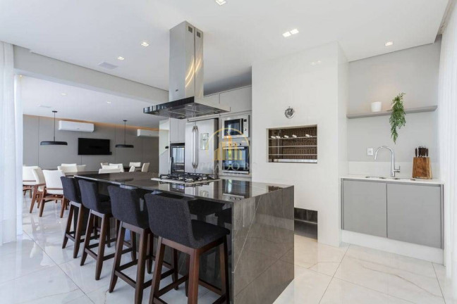 Imagem Apartamento com 4 Quartos à Venda, 167 m² em Centro - Balneário Camboriú Imagem Apartamento com 4 Quartos à Venda, 167 m² em Centro - Balneário Camboriú