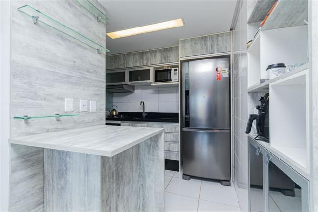 Imagem Apartamento com 3 Quartos à Venda, 78 m² em Passo Da Areia - Porto Alegre Imagem Apartamento com 3 Quartos à Venda, 78 m² em Passo Da Areia - Porto Alegre