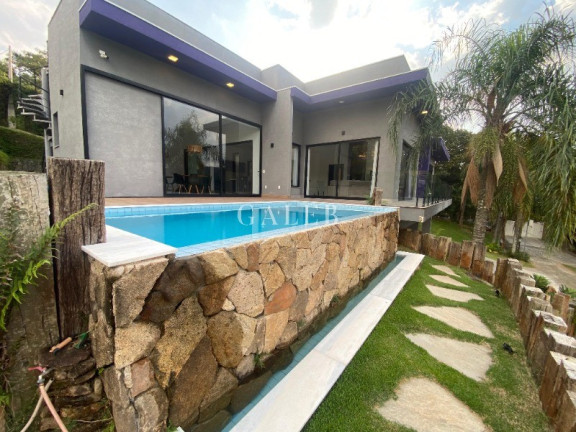 Imagem Casa com 3 Quartos à Venda, 361 m² em Clube Da Montanha - Atibaia Imagem Casa com 3 Quartos à Venda, 361 m² em Clube Da Montanha - Atibaia