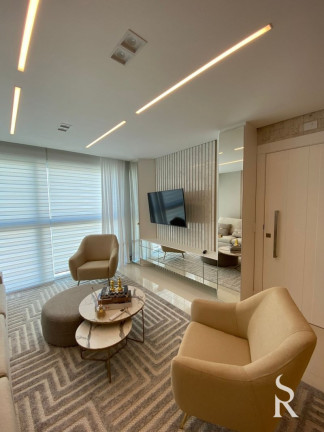 Imagem Apartamento com 3 Quartos à Venda, 139 m² em Centro - Balneário Camboriú