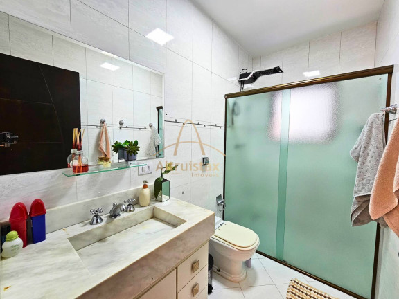 Imagem Casa com 3 Quartos à Venda, 354 m² em Centro - Osasco Imagem Casa com 3 Quartos à Venda, 354 m² em Centro - Osasco