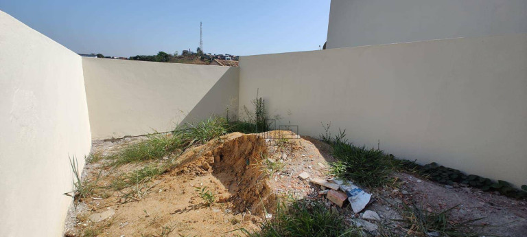 Imagem Casa com 2 Quartos à Venda, 64 m² em Roma - Volta Redonda Imagem Casa com 2 Quartos à Venda, 64 m² em Roma - Volta Redonda