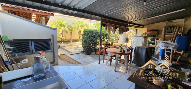 Imagem Casa com 3 Quartos à Venda, 252 m² em Centro - Mogi Mirim Imagem Casa com 3 Quartos à Venda, 252 m² em Centro - Mogi Mirim