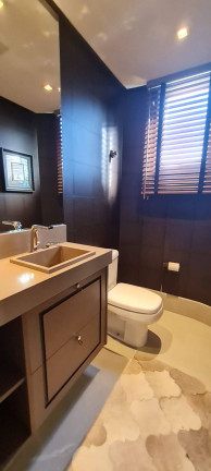 Imagem Apartamento com 4 Quartos à Venda, 233 m² em Barra Sul - Balneário Camboriú Imagem Apartamento com 4 Quartos à Venda, 233 m² em Barra Sul - Balneário Camboriú