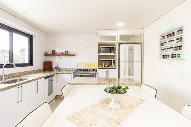 Imagem Casa de Condomínio com 4 Quartos à Venda, 1.318 m² em Vila Torres - Campo Largo