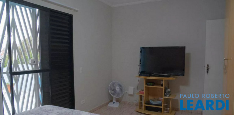 Imagem Sobrado com 4 Quartos à Venda, 246 m² em Jardim Stella - Santo André Imagem Sobrado com 4 Quartos à Venda, 246 m² em Jardim Stella - Santo André